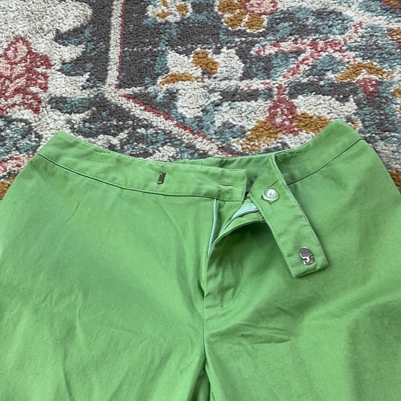 Green capris pants size small - Picture 2 of 5